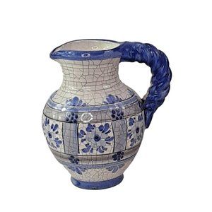 Vintage Floral Ceramic Creamer Blue White Twisted Handle Decorative Collectible‎